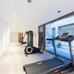 Isard Homes By Select Rentals