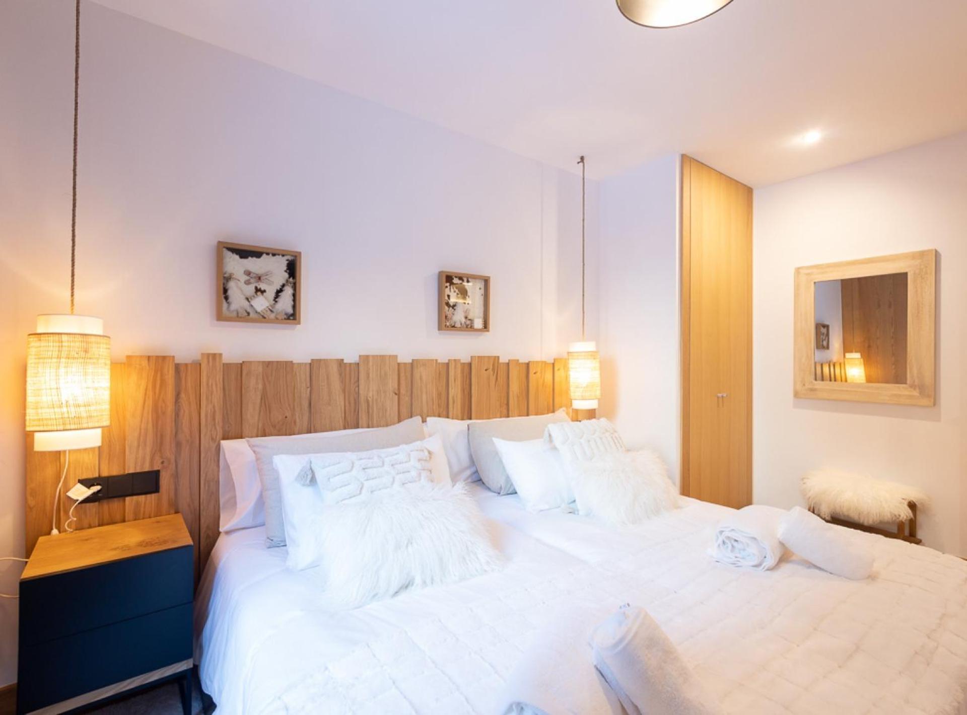 Isard Homes By Select Apartamento *