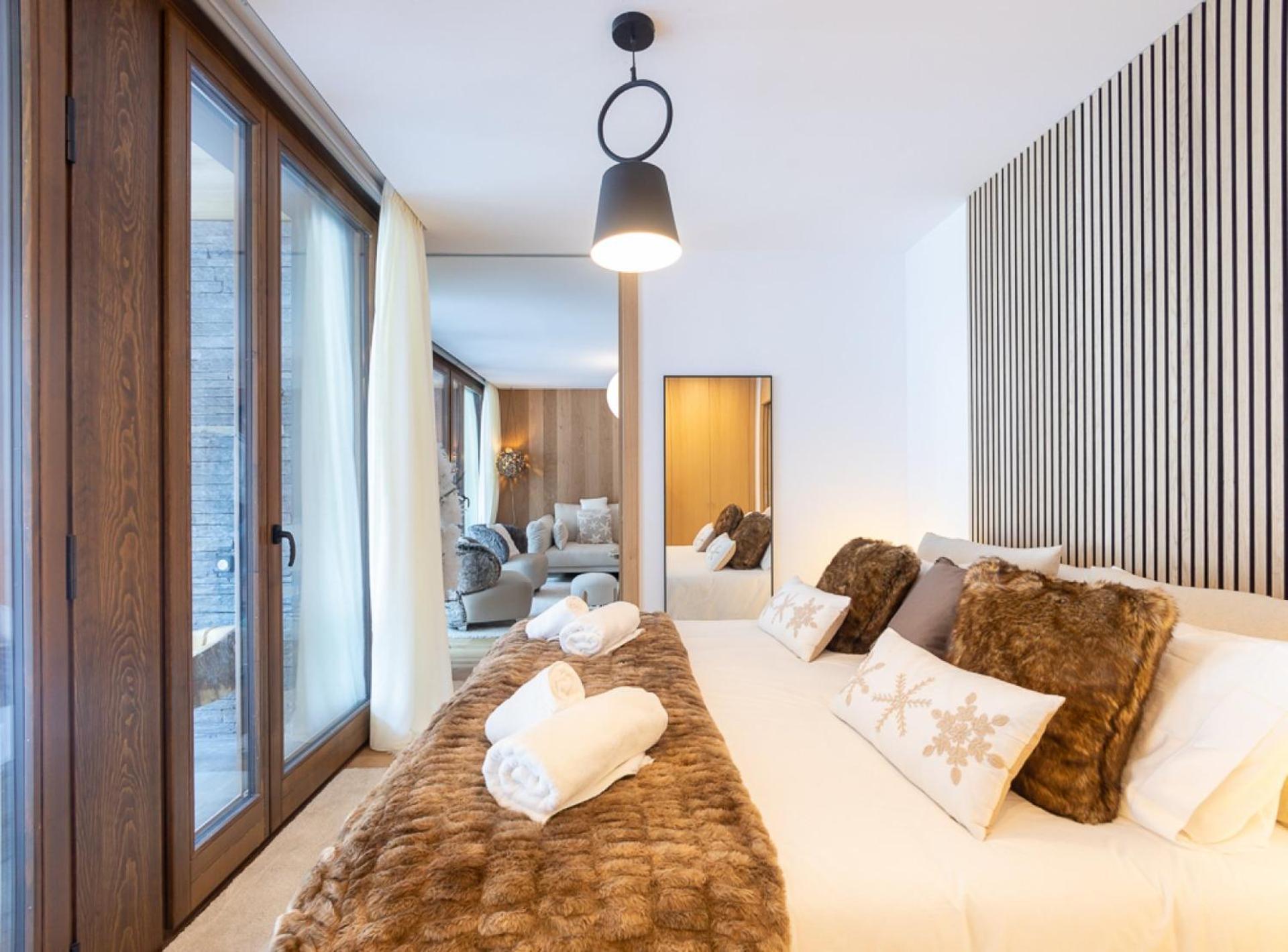Isard Homes By Select Apartamento *