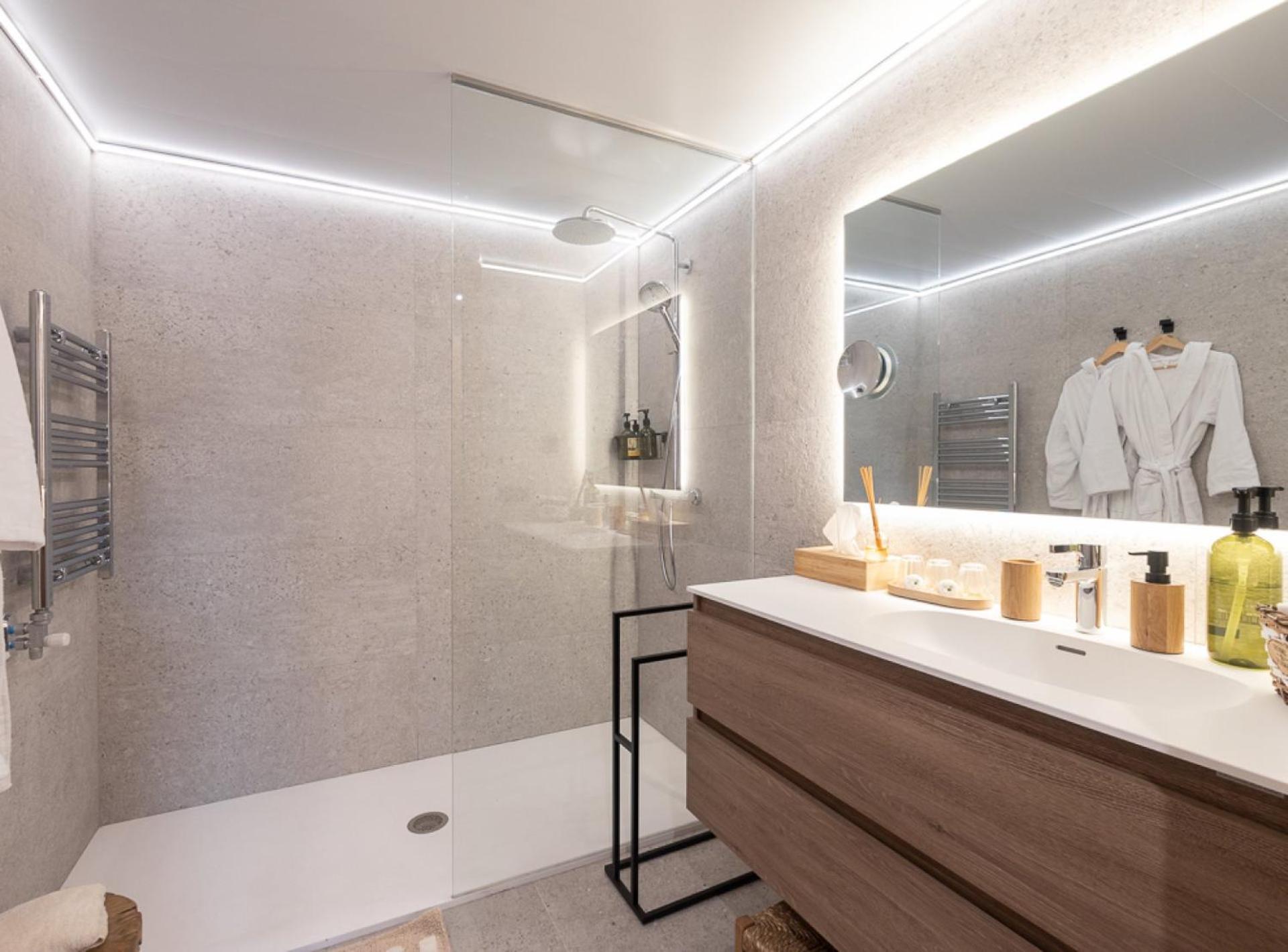 Apartamento Isard Homes By Select *