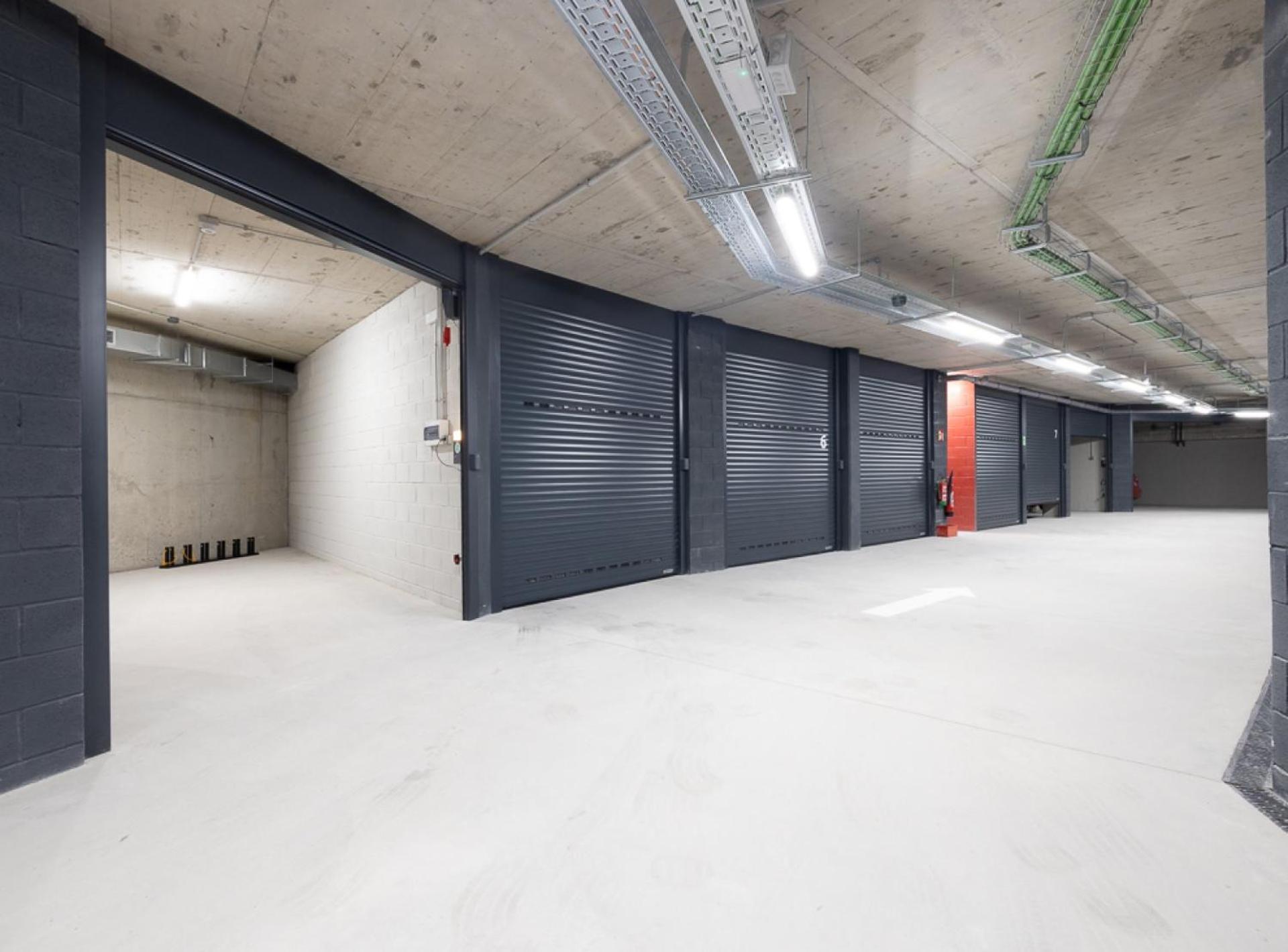 Apartamento Isard Homes By Select
